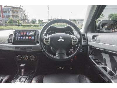 2010 Mitsubishi Lancer EX 1.8 GLS เบนซินLPG สีขาว ดำ รูปที่ 5